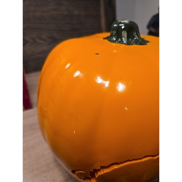 Halloween SNOOPY Peanuts Pumpkin Jack-O-Lantern Plastic Carved NO LIGHT - Picture 3 of 9